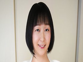 都内郊外のスーパーでパートとして働く地味な奥さんはムッツリ爆乳H-cupの合気道の達人でした。 志緒里さん(45歳) サンプル動画サムネイル